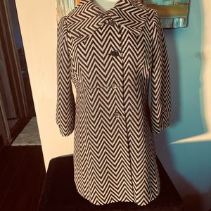 Ann Taylor 3/4 Sleeve Beige & Black Spring/Fall Coat
